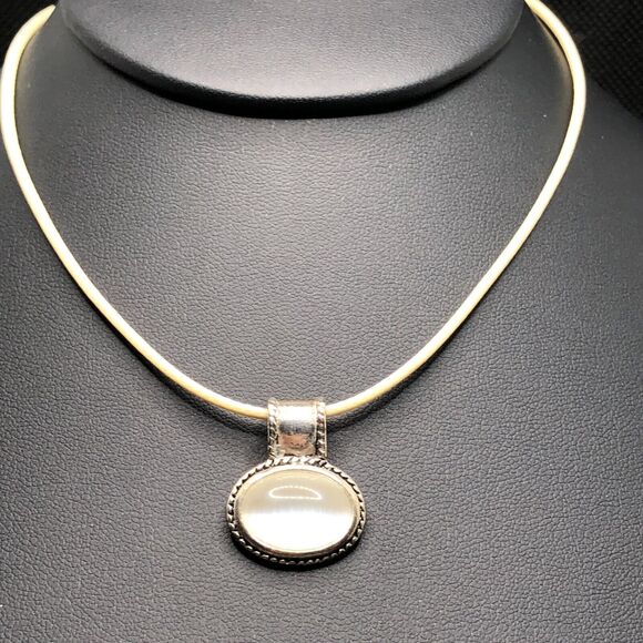 Moonglow Necklace Off White Glass Cabochon Silver Tone Drop Pendant Ivory Cord - Picture 2 of 8